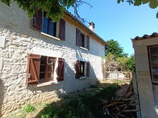  Maison � vendre 14 pi�ces 379 m�