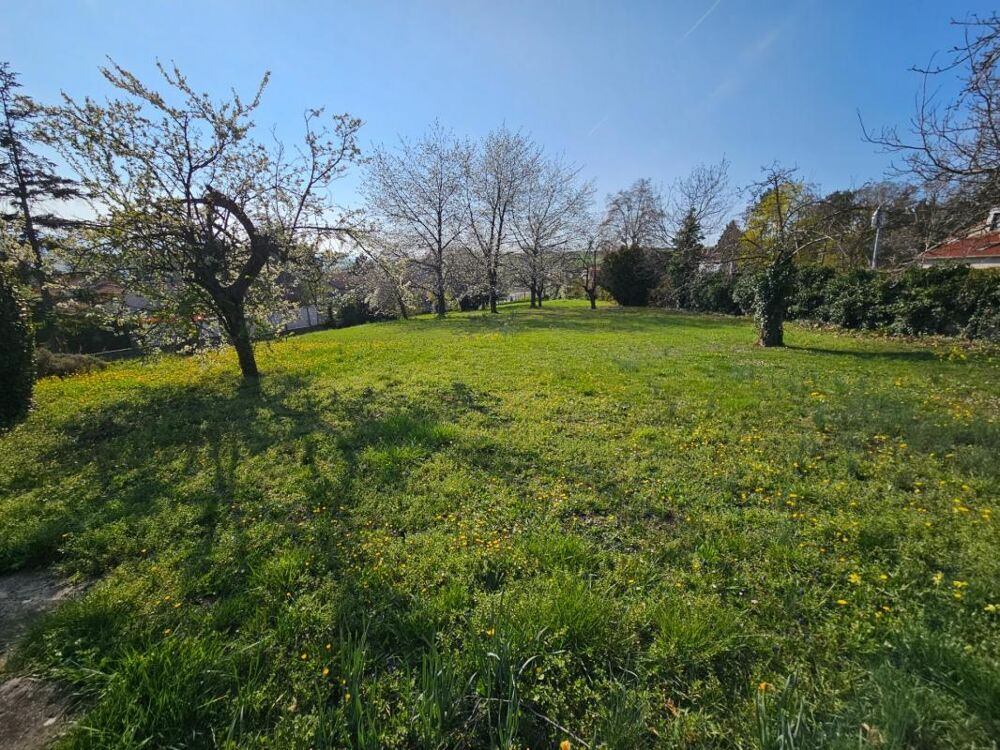 Vente Terrain Terrain à vendre de 957 m² -PERIGNAT LES SARLIEVE (63170) Perignat les sarlieve