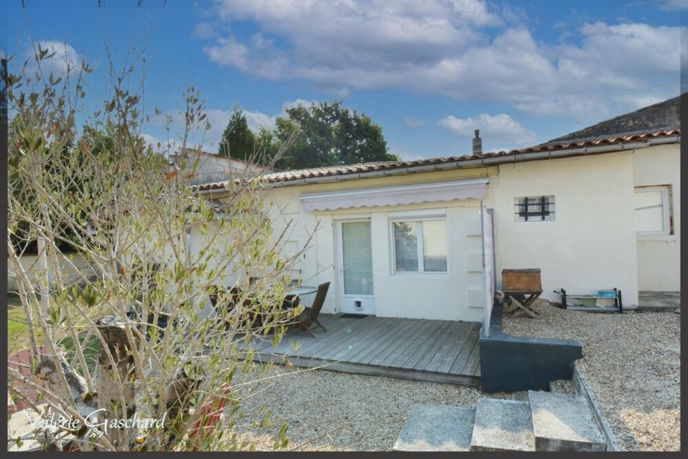 Guitres ( 33) Maison 2 chambres et jardin