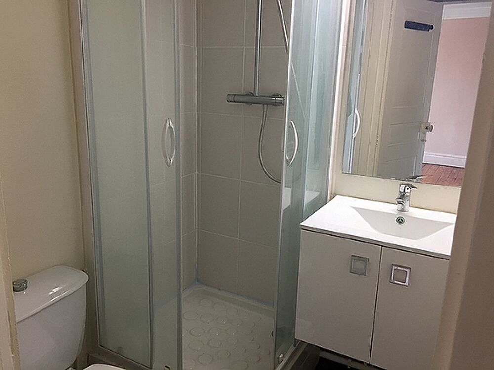 Location Appartement F1 - LYCEES Clermont ferrand