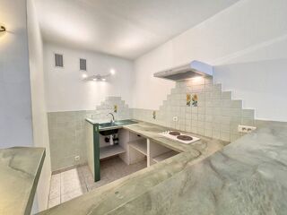  Appartement à louer 1 pièce 32 m²