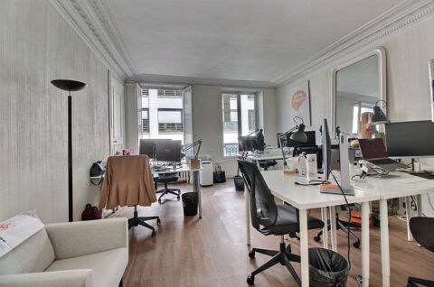 Proche des grands boulevards, &agrave; louer bureaux lumineux et en bon &eacute;tat 4115 75009 Paris