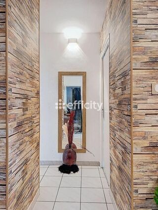  Appartement � vendre 5 pi�ces 65 m�