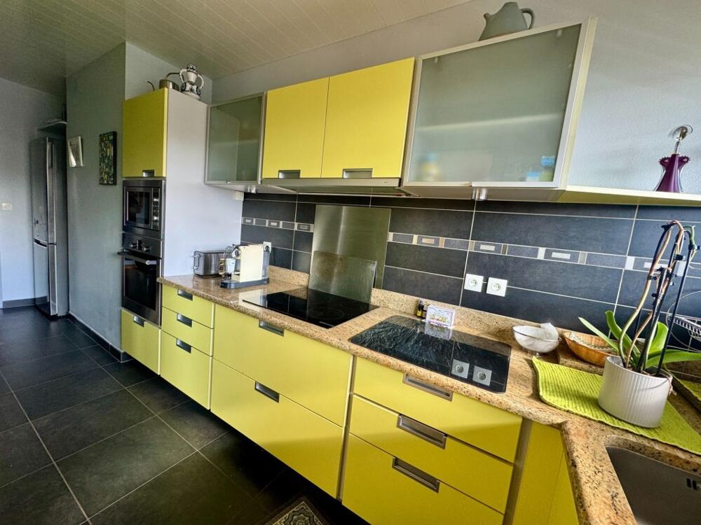 PARC BARBIEUX T4 110M² AVEC BALCON CAVE ET GARAGE