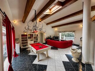  Villa à vendre 4 pièces 200 m²