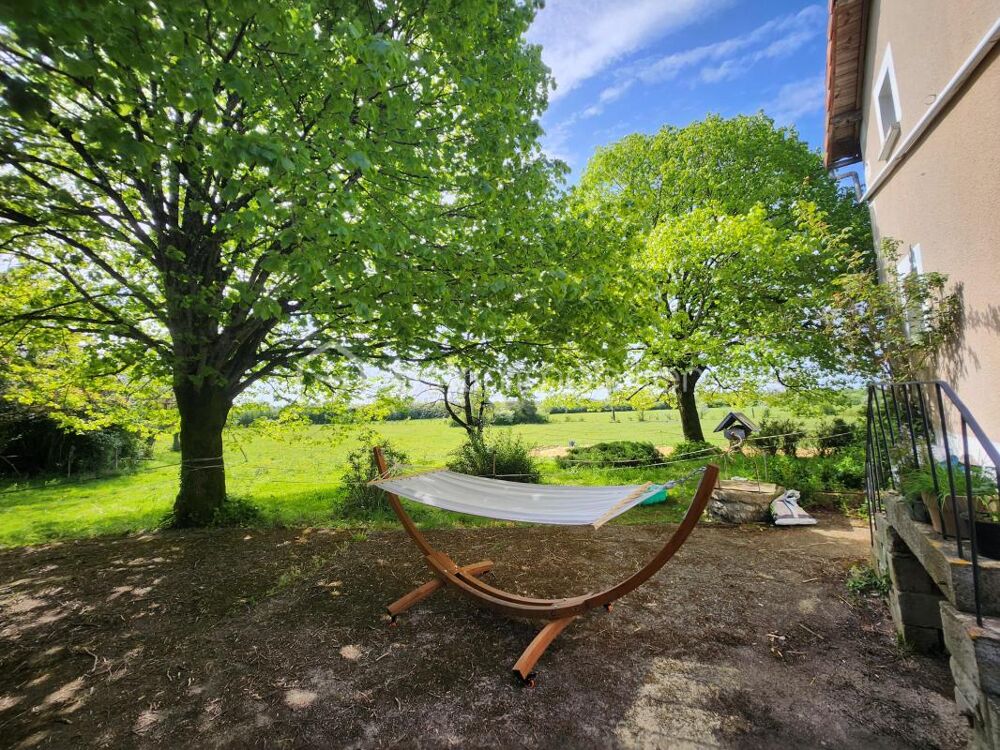 ? Domaine dexception de 2 hectares  Nature, calme absolu et potentiel unique ?