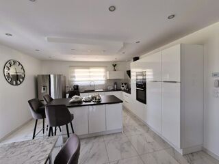  Maison  vendre 7 pices 160 m