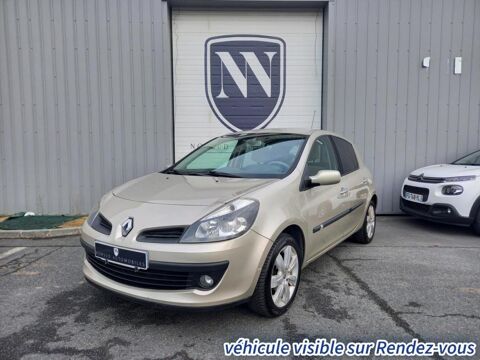 Renault Clio III 1.4i 98 CH Luxe Privil&egrave;ge - GARANTIE 3 MOIS 2006 occasion Carpiquet 14650