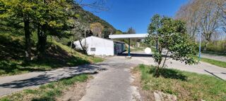  Immeuble � vendre 4 pi�ces 220 m�