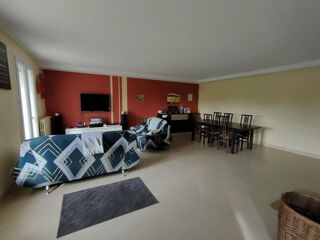  Maison  vendre 5 pices 251 m