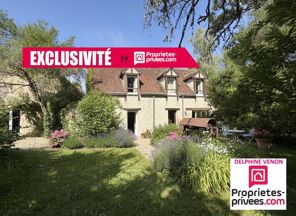 Exclusivité - Ensemble immobilier comprenant auberge + 3 gites avec piscine et tennis dans le centre bourg de Combreux sur un te