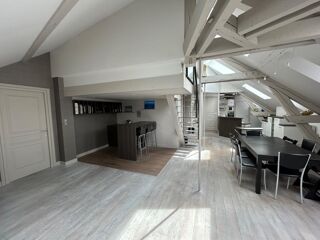  Appartement à vendre 5 pièces 145 m²