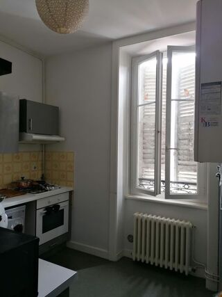  Appartement à louer 2 pièces 45 m²