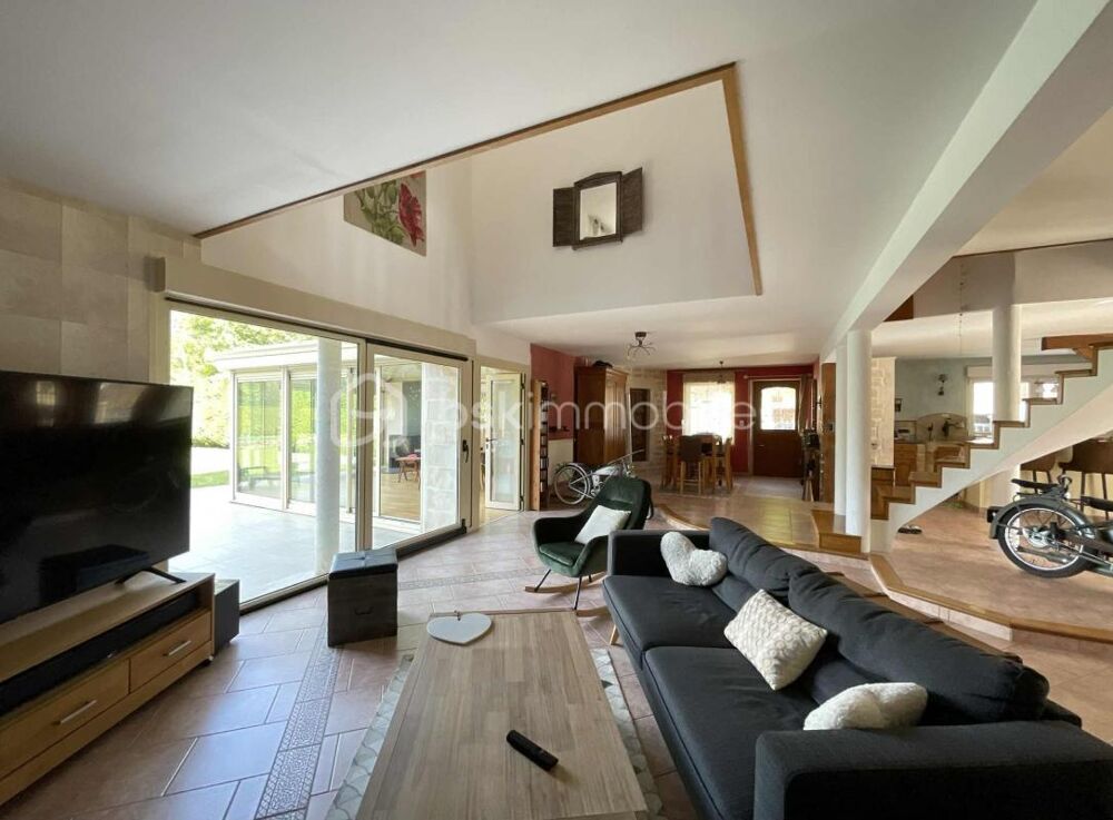 Maison rénovée à vendre - Chevillon - 225 m²