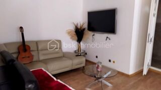  Immeuble  vendre 8 pices 187 m