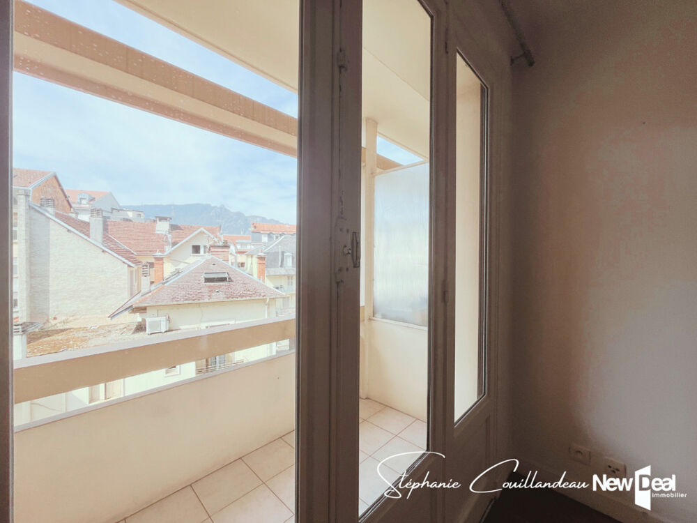 Appartement de type 3 en plein centre ville d'Aix les Bains