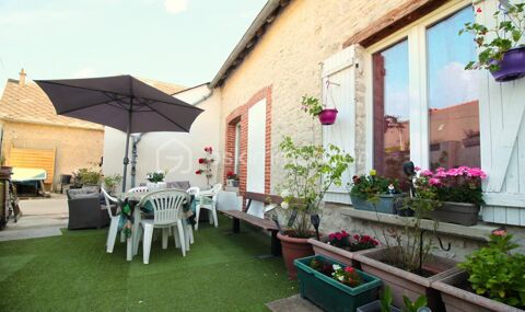   Ancienne grange en pierre de pays enti�rement restaur�e avec go�t Maison - 5 pi�ce(s) - 147 m�