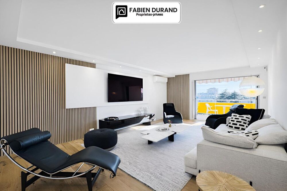 Vente Appartement Appartement Unique à Frejus  Plage 3 pièce(s) 70 m2 avec Garage Cave Parking Frejus