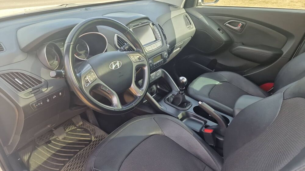 iX35 1.6 GDi 135 Premium - 5 places Toit ouvrant 2013 occasion 77120 Coulommiers