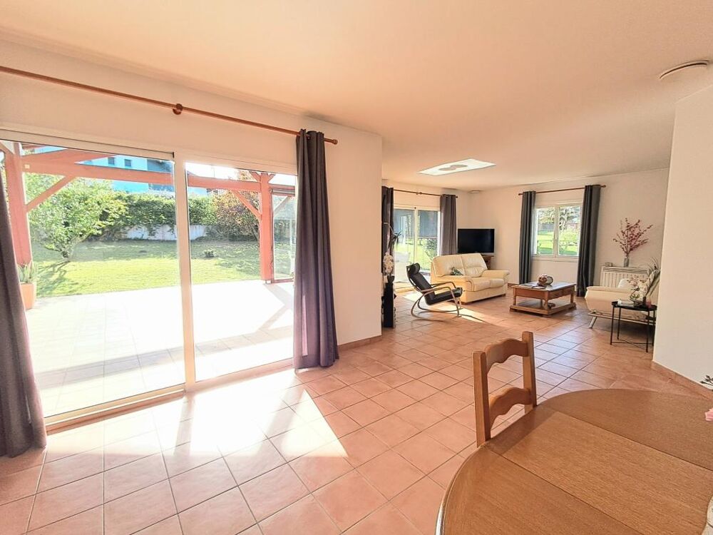 à vendre  Maison Ascain (64310)