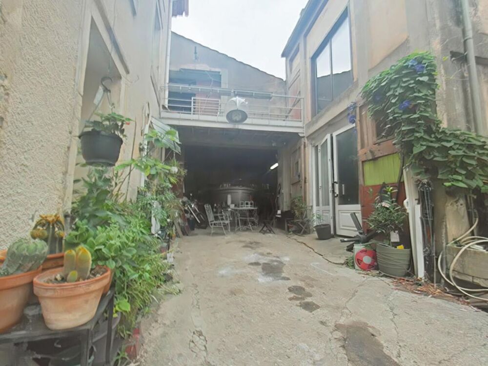Vente Maison Maison Raissac D Aude 9 pi�ce(s) 220 m2 avec garage et cour Raissac d aude