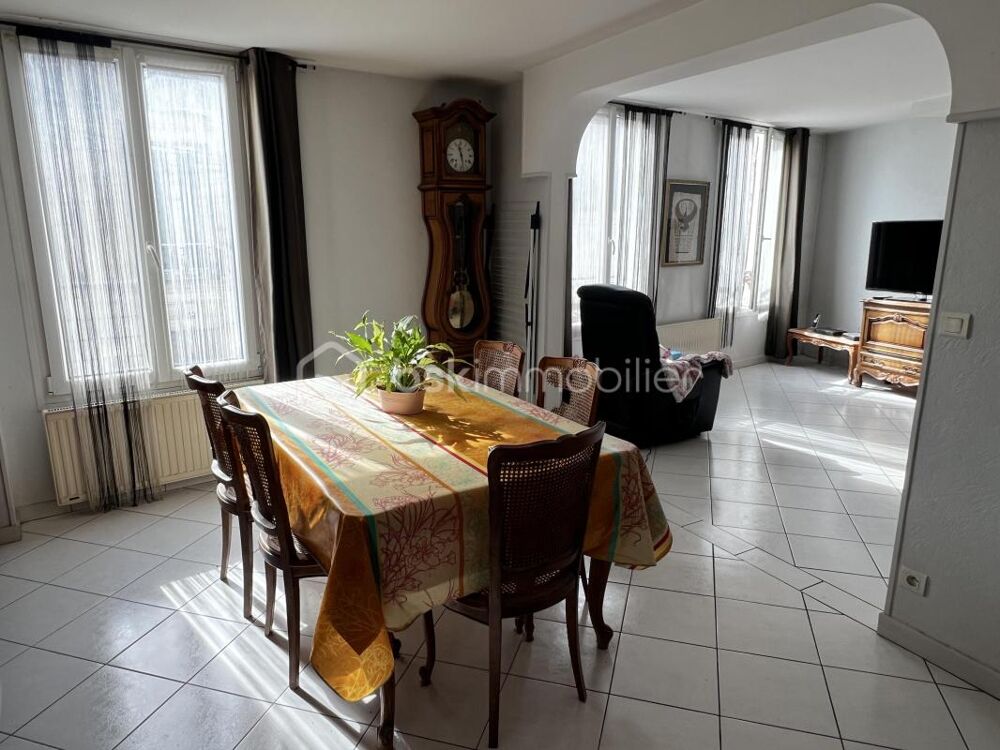 ? CRÉCY-LA-CHAPELLE  2 PIÈCES AVEC DOUBLE SÉJOUR  VENDU LOUÉ  IDÉAL INVESTISSEUR