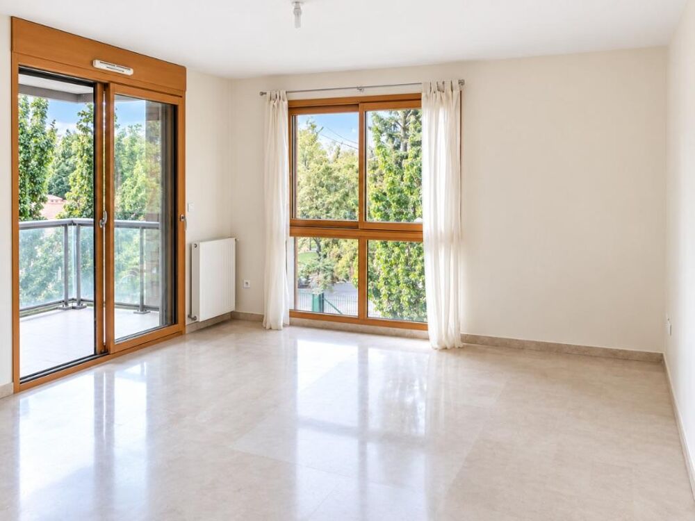 Location Appartement Appartement T3 avec balcon, garage et cave à Tassin-la-Demi-Lune Tassin la demi lune