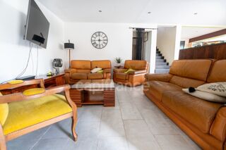  Villa � vendre 10 pi�ces 257 m�