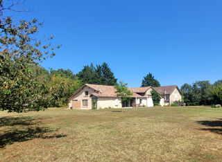  Maison à vendre 15 + pièces 450 m²