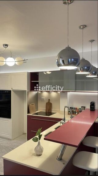  Appartement  vendre 4 pices 111 m