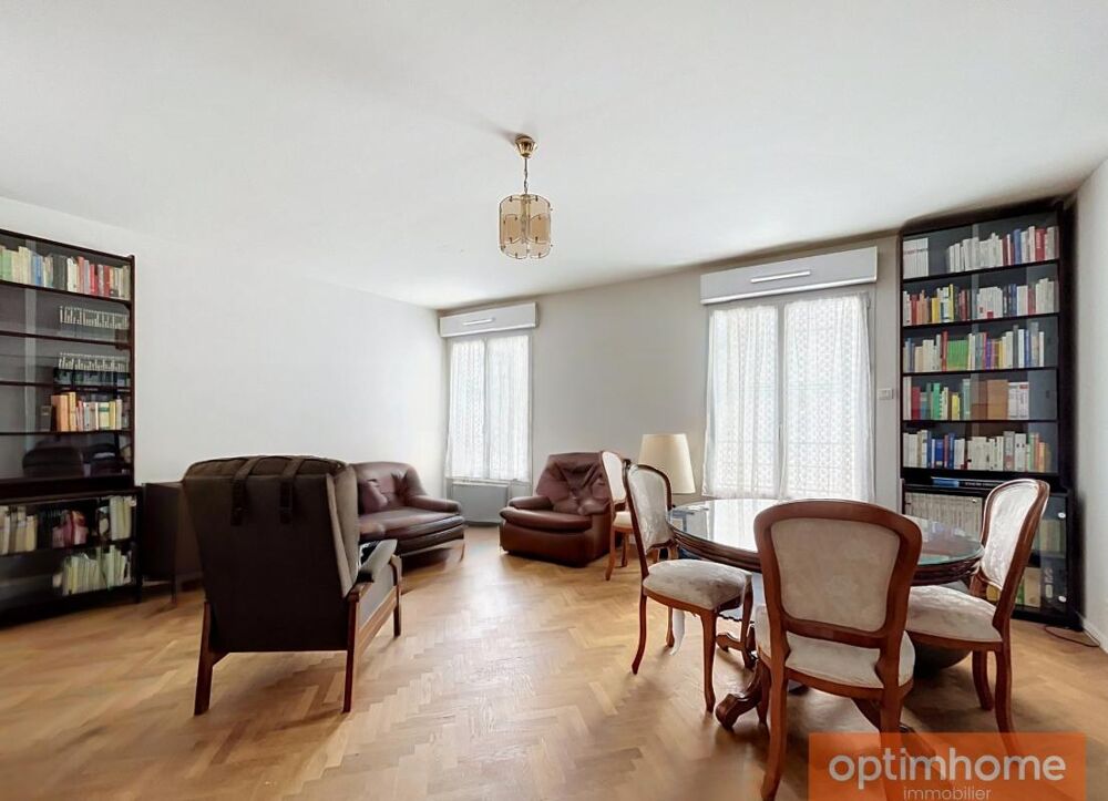 Vente Appartement Vente en nue-propriété - Appartement de standing avec balcons cave et parking - Métro Daumesnil Paris 12ème Paris 12