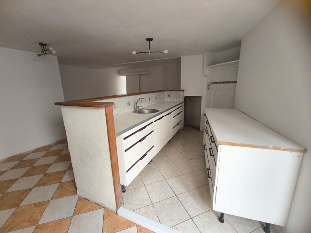 Maison avec fort potentiel Tocane St Apre 104 m2