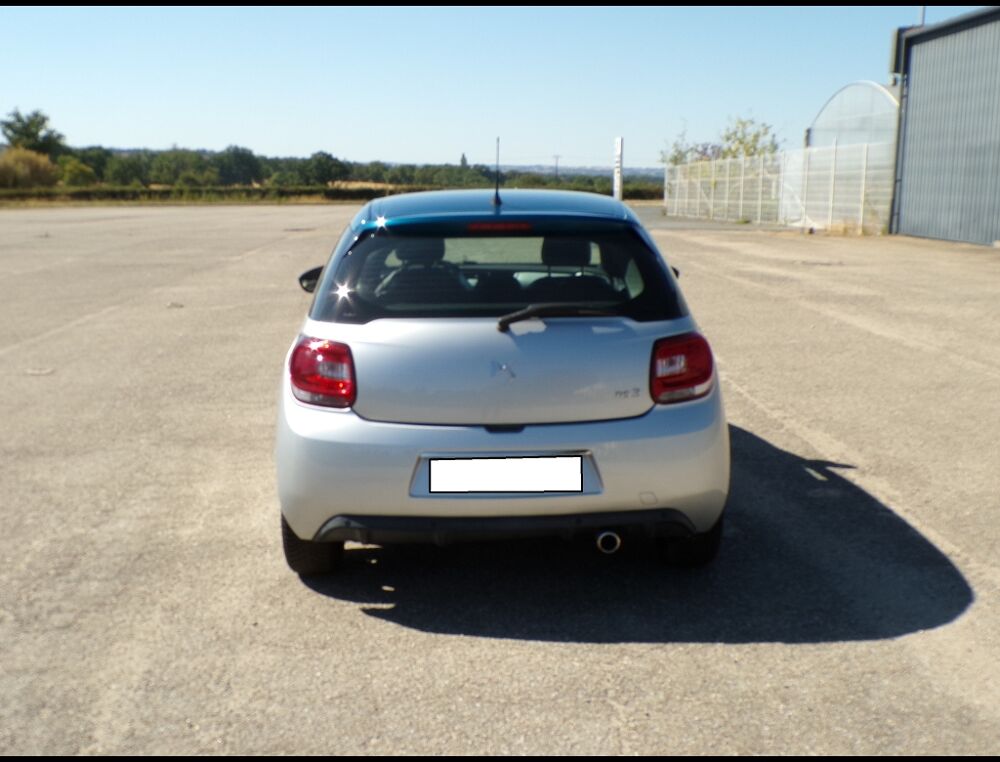 DS3 PTECH 82 CHIC BVM 2015 occasion 03100 Montlu&ccedil;on