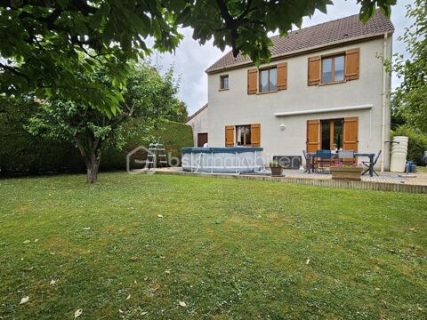   Maison 4 chambres  Secteur recherch  Pommeuse  612 m de terrain Maison - 6 pice(s) - 107 m
