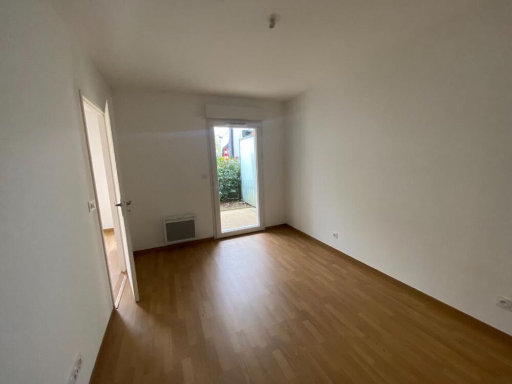 Location Appartement T2 avec parking et terrasse à TOURS Tours