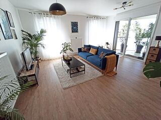  Appartement  vendre 4 pices 81 m