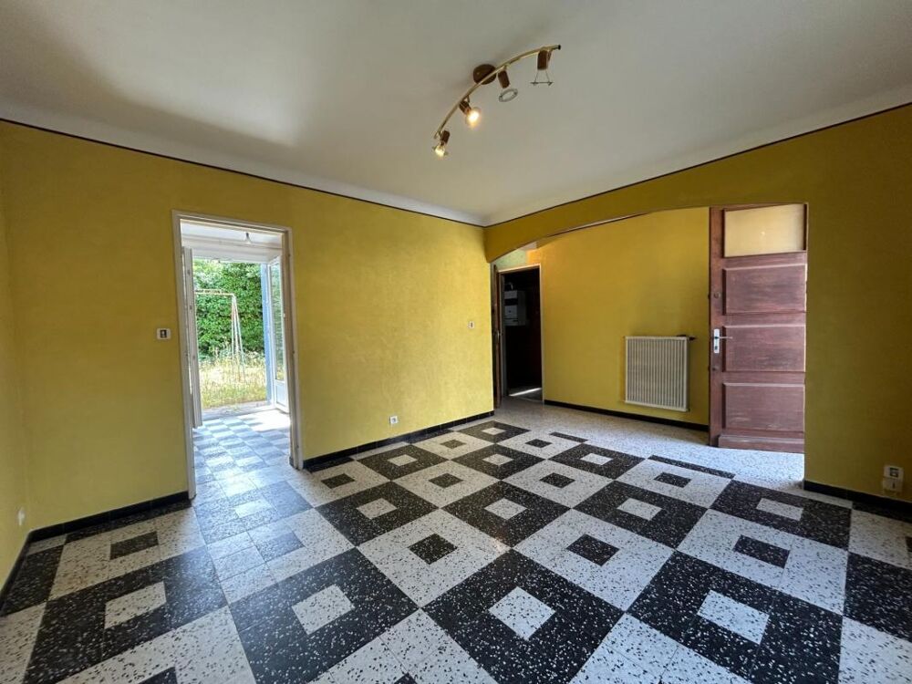 Vente Maison MAISON DES ANNEES 60, PROCHE CENTRE VILLE, JARDIN ET GARAGES Pezenas
