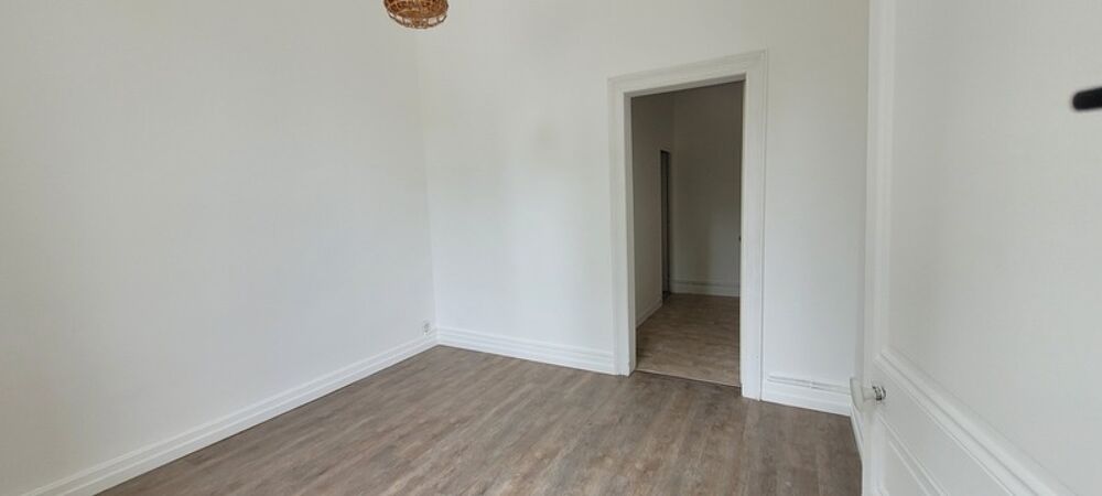 A vendre pour investisseur  T2 de charme 47 m² avec cave et parking privatif - Montpellier 34
