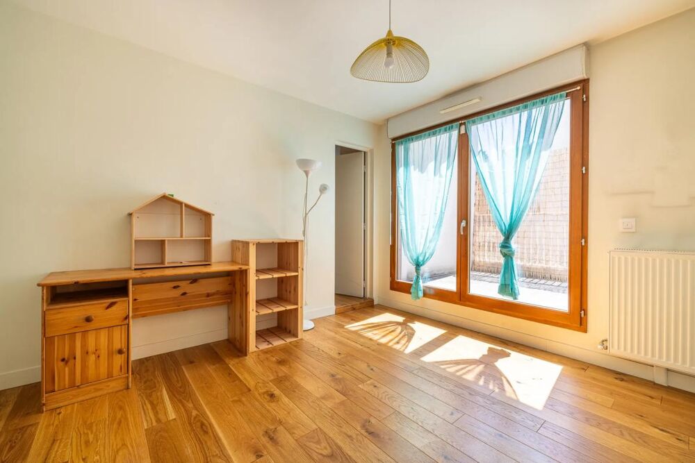 à vendre  Duplex/triplex Romainville (93230)