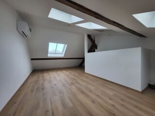  Appartement à louer 4 pièces 78 m²