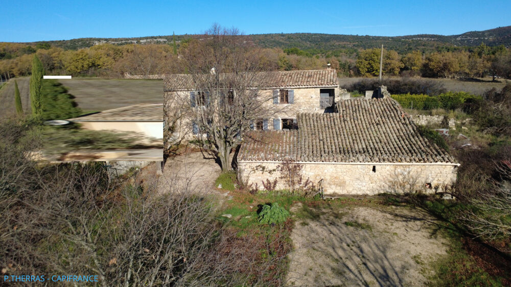 En exclusivité - Authentique bergerie Provençale du XIXème siècle à fort potentiel