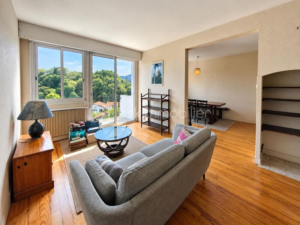 Saint-Jean-de-Luz  T3 lumineux avec vue, 2 balcons, garage et cave