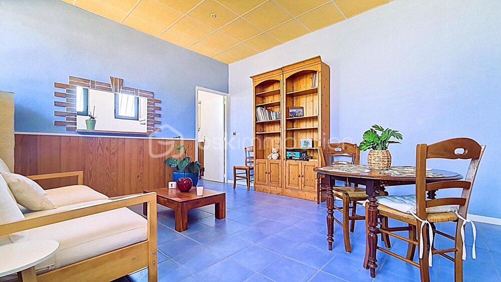 Vente Maison Maison 4 faces avec vue sur le Canigou – 1760 m² de terrain, piscine, garage, dépendance, panneaux solaires Joch