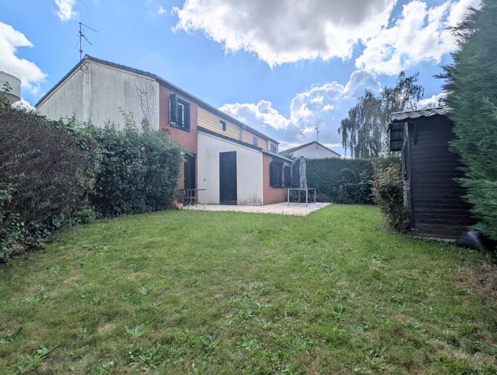 Maison semi individuelle + garage