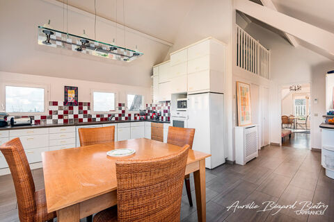  Appartement � louer 8 pi�ces 213 m� Sevres