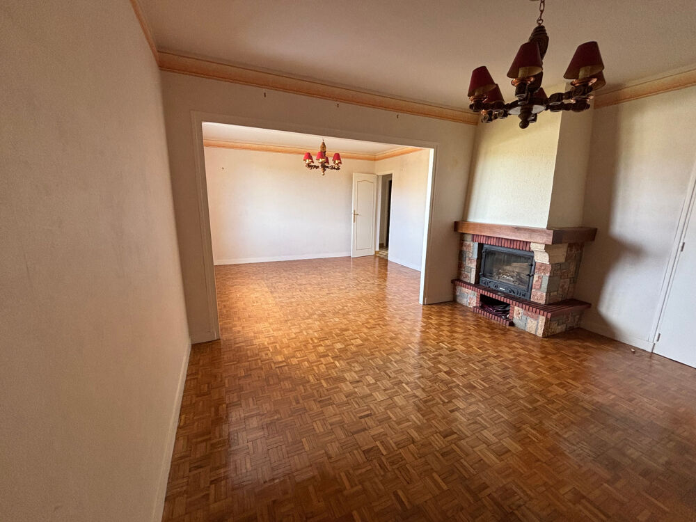 Maison 5 pièces 100 m² · à Bleneau · 100 m² · 123 000 €