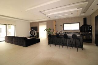  Villa à vendre 6 pièces 223 m²