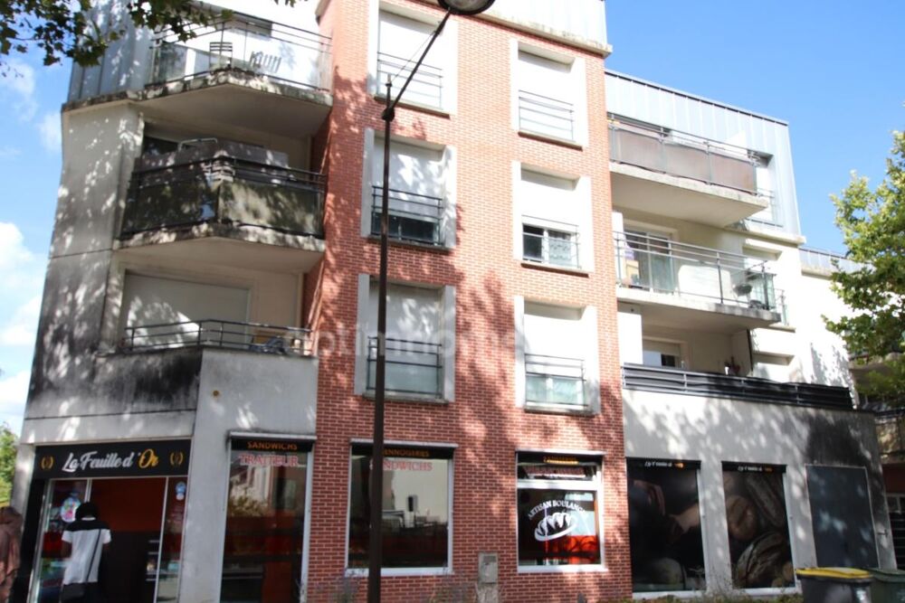 Vente Appartement ORLEANS LA SOURCE 2 pièces avec parking en excellent proche université Orleans