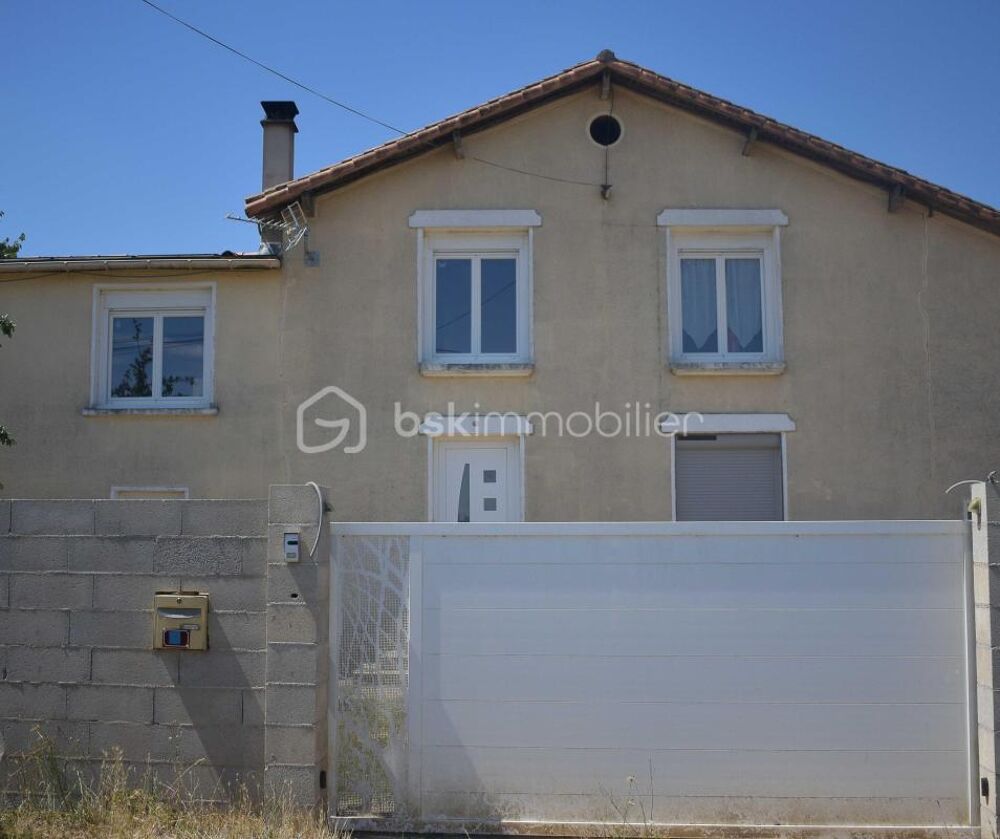 ? Maison familiale spacieuse avec jardin arboré et entrepôt  environnement calme