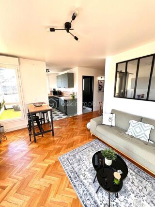 Appartement 2 pièces 45 m² · à Fresnes · 45 m² · 295 000 €